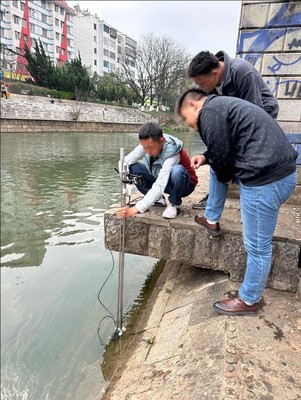 HST-DN2便携式点流速仪